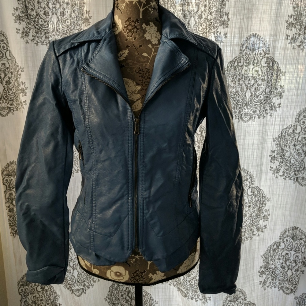 NWOT Bernardo vegan leather jacket
